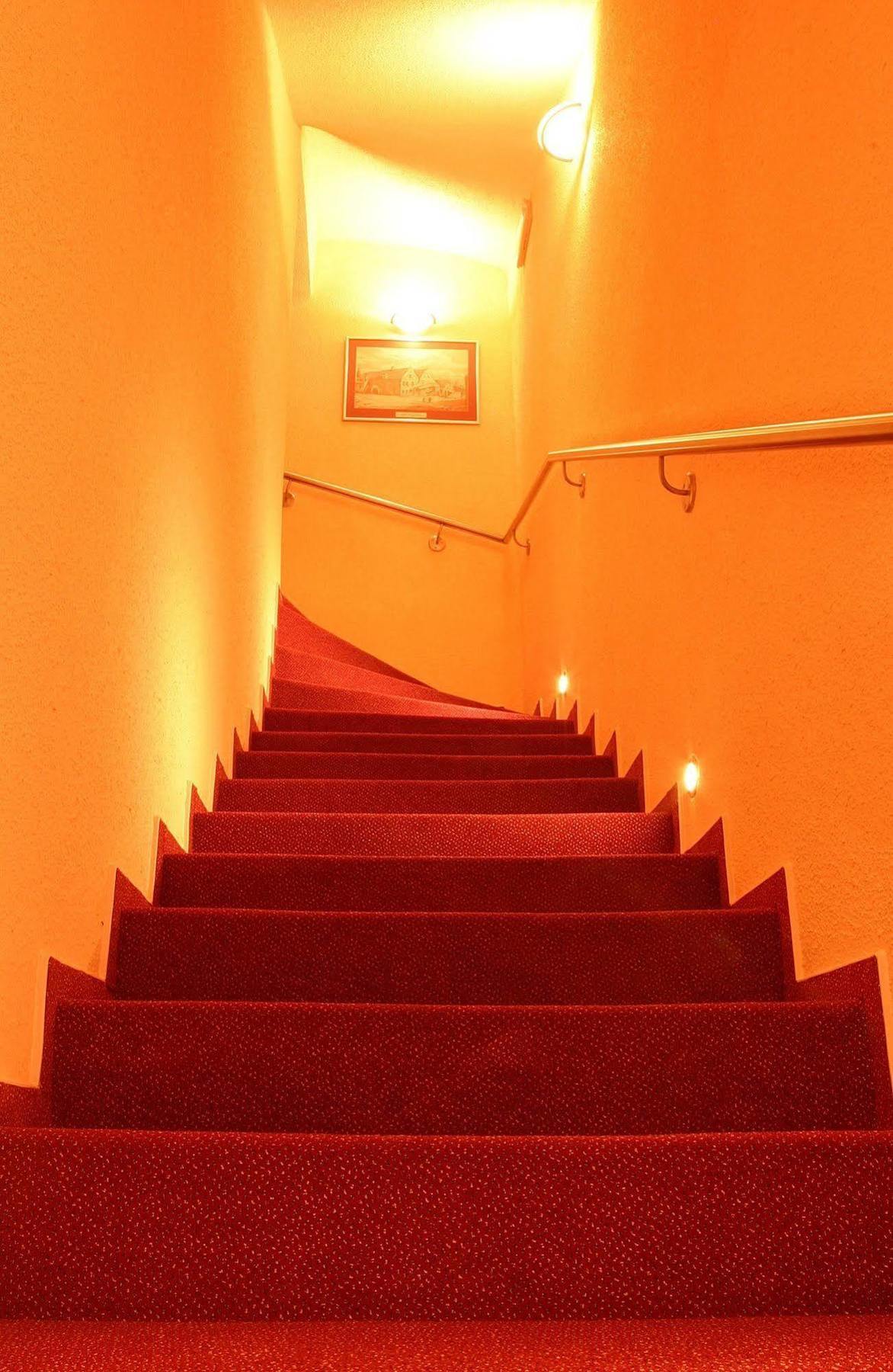 Hotel Palace Plzeň Buitenkant foto